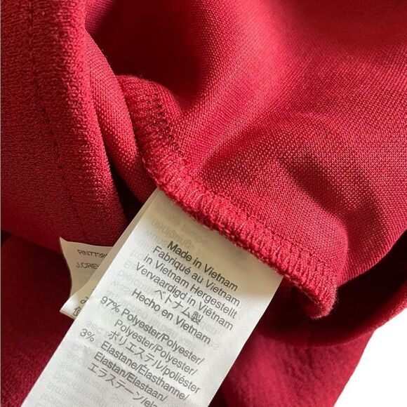 TEXTURE & THREAD MADEWELL Crepe Wrap Top Red Size Small - Picture 6 of 7